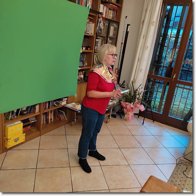 Clicca per scorrere le foto originali ingrandite
